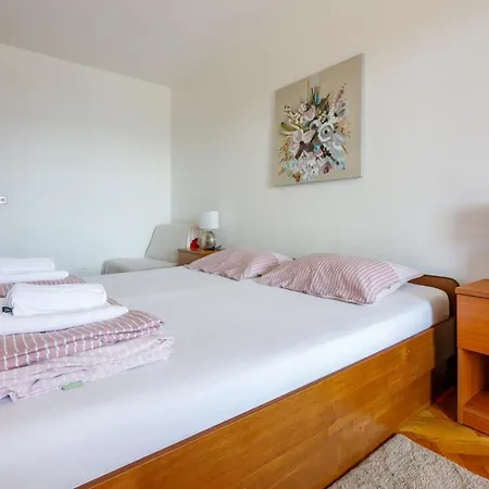 Alex Appartement Crikvenica